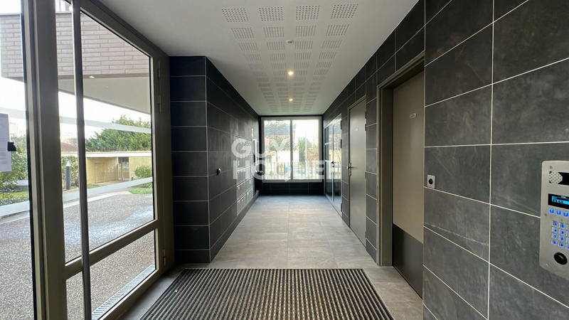 Appartement - 75 m² - 3 pièces