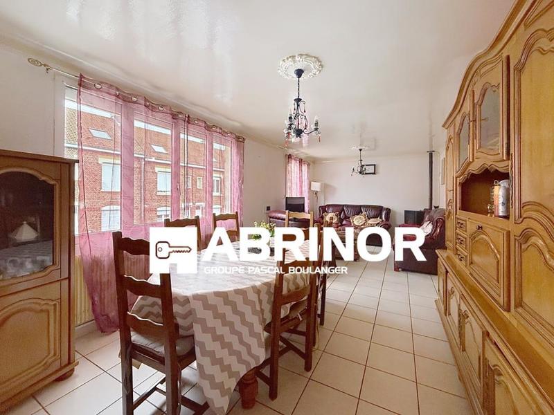 Maison - 150 m² - 7 pièces