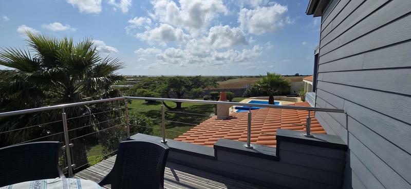 Maison - 241 m² - 7 pièces