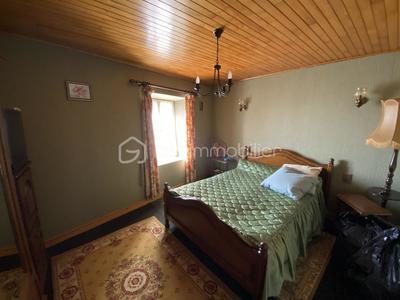 Maison en pierre - 117 m² - 5 pièces