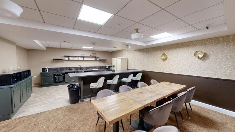 Bureau - 1 150 m² - 11 pièces