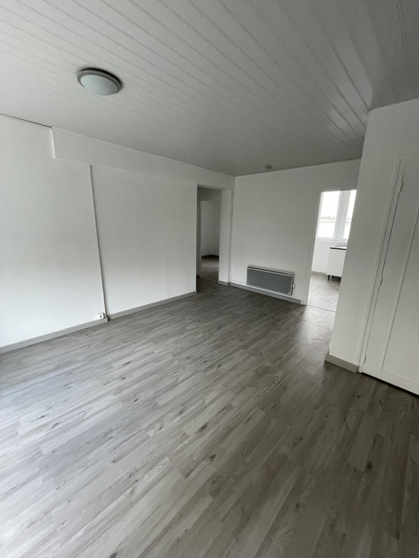 Maison - 94 m² - 5 pièces