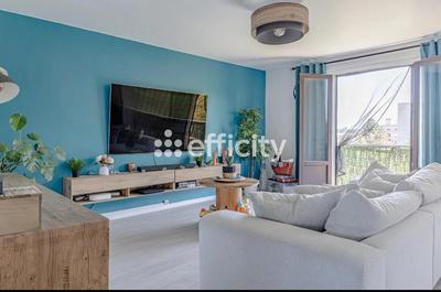 Appartement - 110 m² - 6 pièces