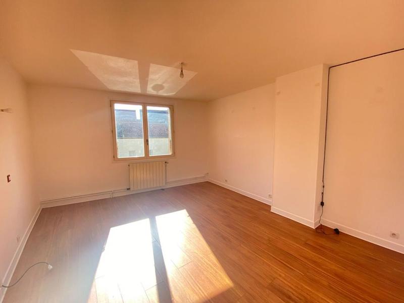 Maison - 178 m² - 5 pièces