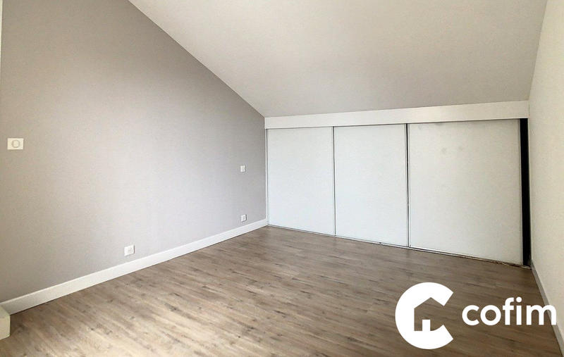 Maison contemporaine - 99 m² - 5 pièces