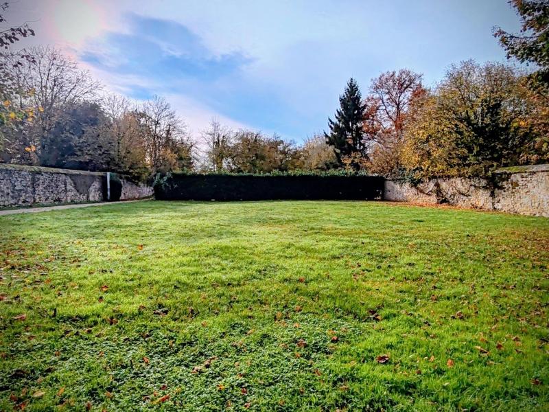 Maison - 470 m² - 19 pièces