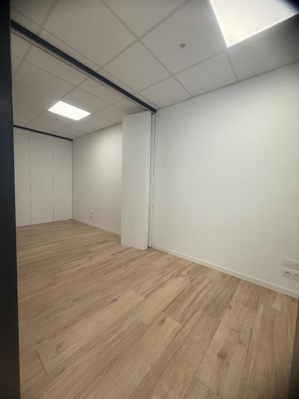 Local commercial - 120 m²