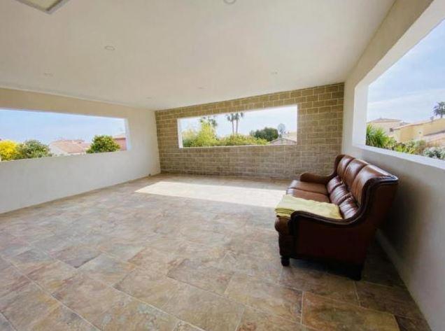 Maison contemporaine - 190 m² - 6 pièces