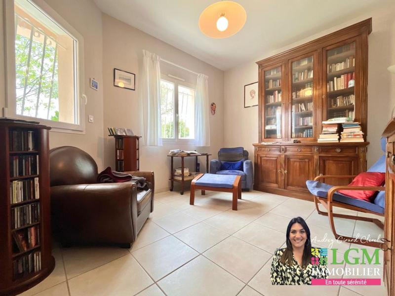 Villa - 305 m² - 7 pièces