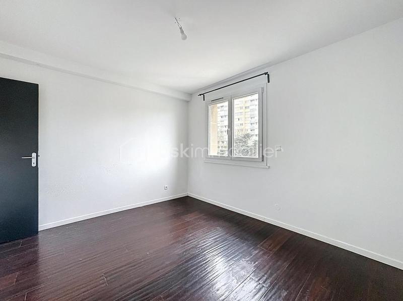 Appartement - 68 m² - 4 pièces