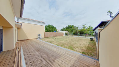 Maison - 166 m² - 5 pièces