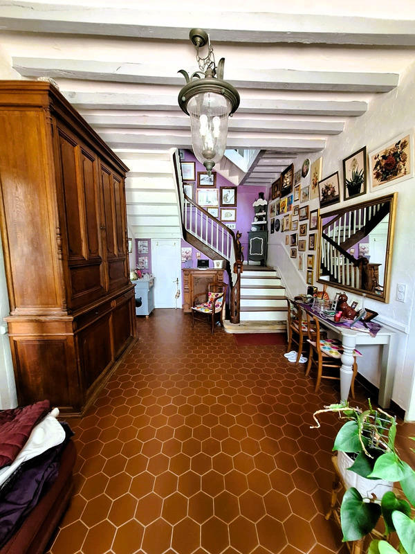 Maison bourgeoise - 219 m² - 6 pièces