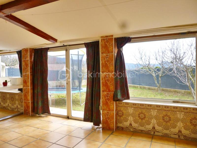 Maison traditionnelle - 90 m² - 4 pièces