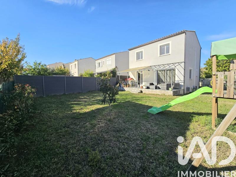 Maison - 85 m² - 4 pièces