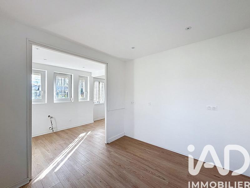 Maison - 105 m² - 5 pièces