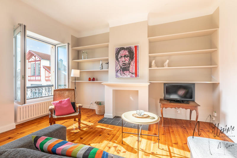 Appartement - 80 m² - 3 pièces