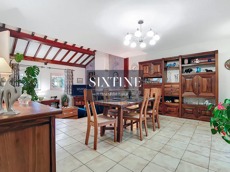 Maison ancienne - 154 m² - 7 pièces