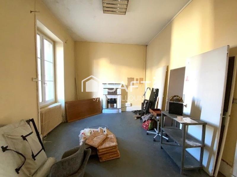 Maison - 236 m² - 10 pièces