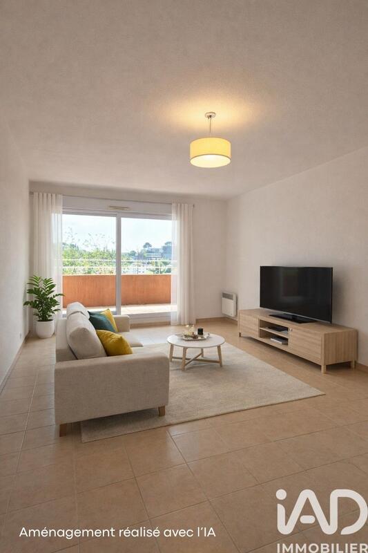 Appartement - 75 m² - 3 pièces