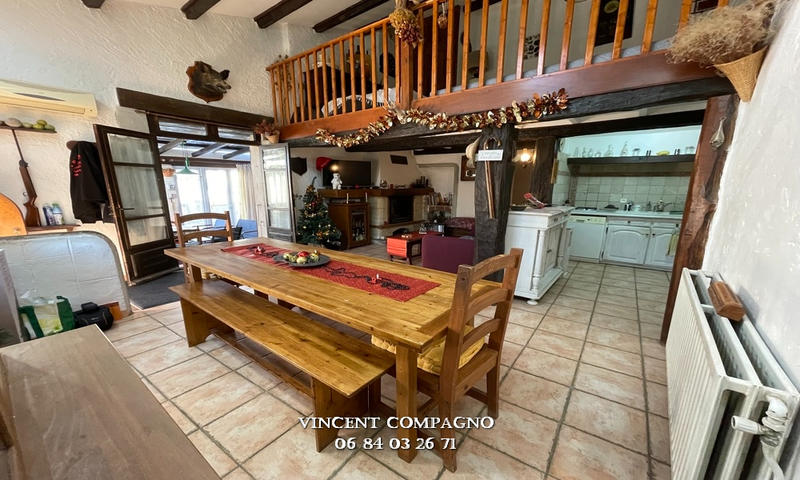 Maison - 80 m² - 6 pièces