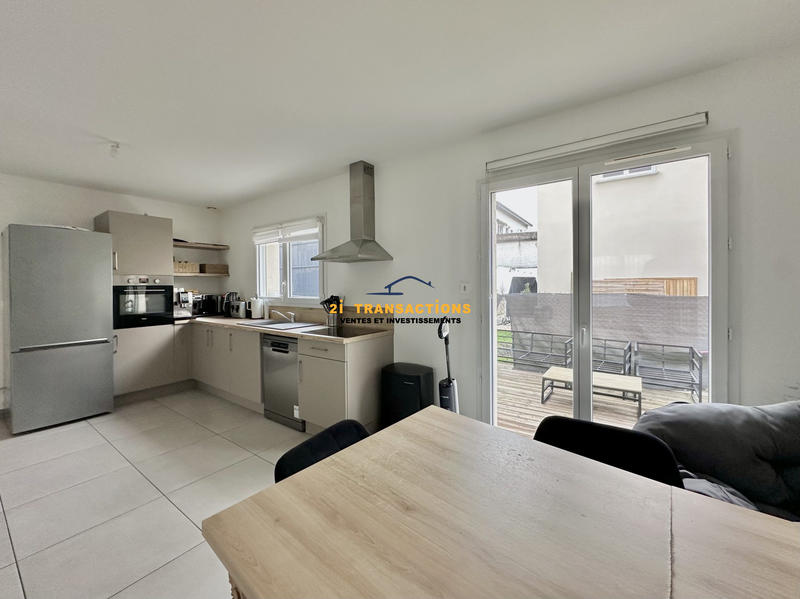 Maison - 85 m² - 4 pièces