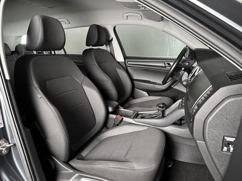 Skoda Kodiaq 2.0 Tdi 150ch Dsg Ambition Ja17p Carplay Regul Android Auto Clim 2.0l 150 Ch 1°Main