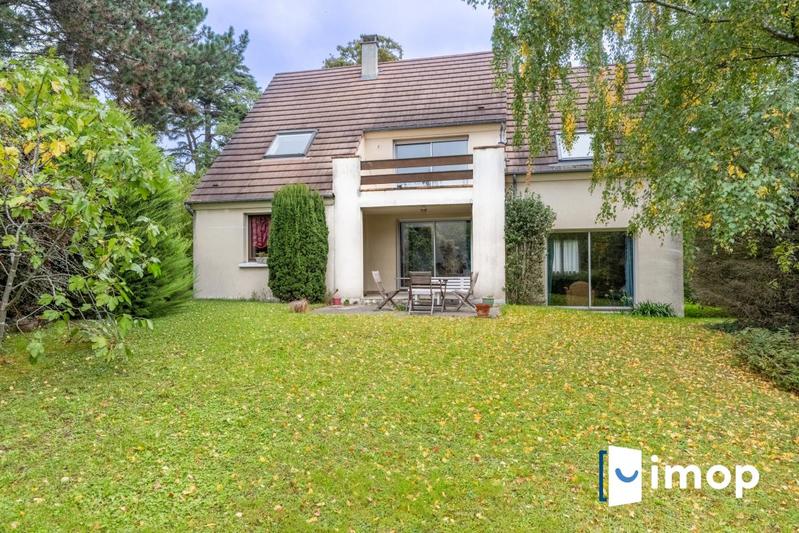 Maison - 136 m² - 5 pièces