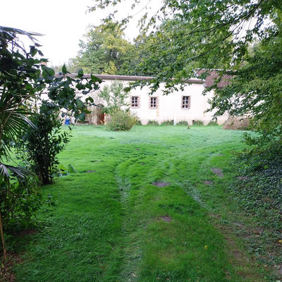 Propriété - 341 m² - 10 pièces