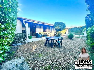 Villa - 90 m² - 4 pièces