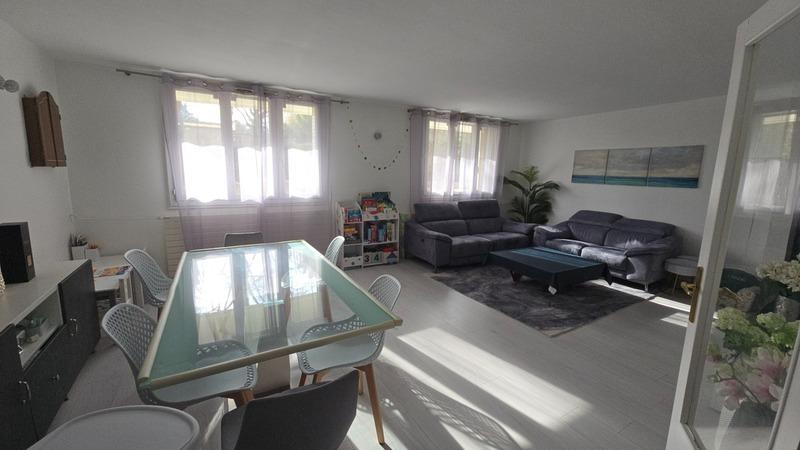 Appartement - 94 m² - 3 pièces