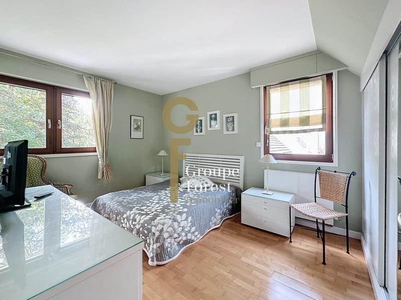 Maison - 167 m² - 6 pièces