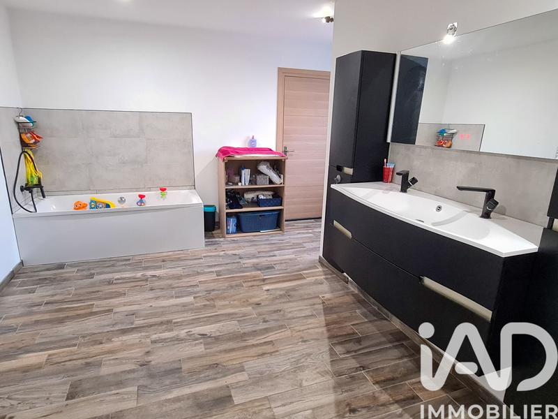 Maison - 160 m² - 6 pièces