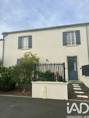 Maison - 100 m² - 4 pièces