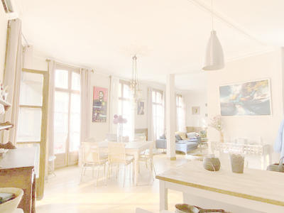 Appartement - 185 m² - 5 pièces