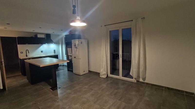 Penthouse - 48 m² - 2 pièces