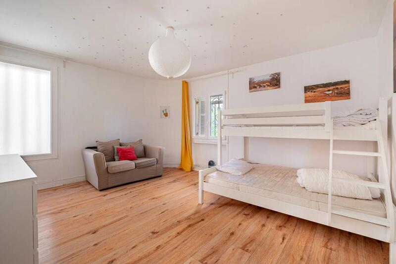 Maison - 199 m² - 7 pièces