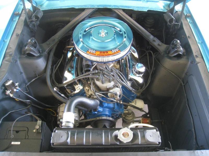 Ford Mustang Coupe V8 01.76.63.32.16