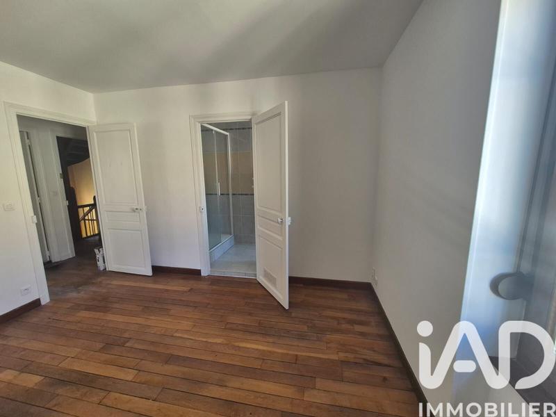 Maison - 311 m² - 14 pièces