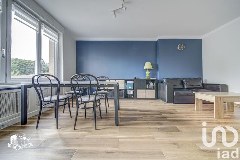 Appartement - 84 m² - 4 pièces