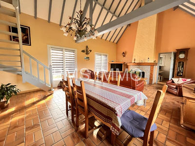 Maison - 103 m² - 4 pièces