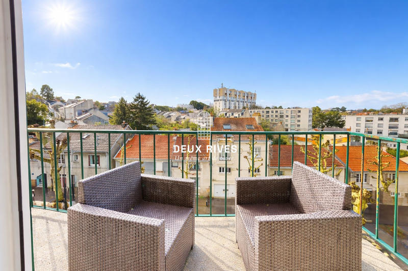 Appartement - 84 m² - 4 pièces