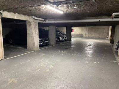 Parking - 11 m²