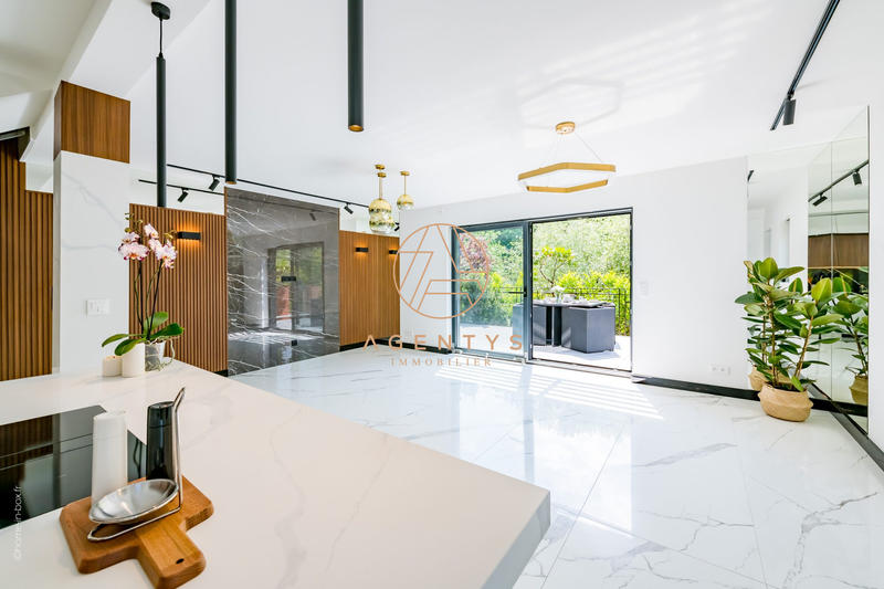 Maison contemporaine - 120 m² - 6 pièces