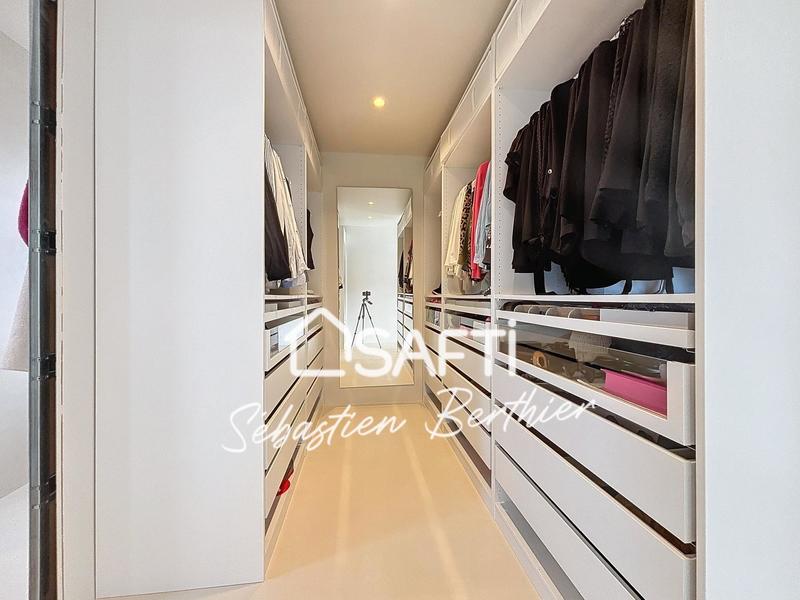 Maison - 190 m² - 6 pièces