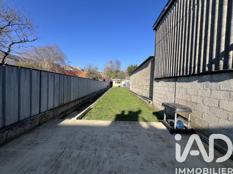 Maison - 91 m² - 5 pièces