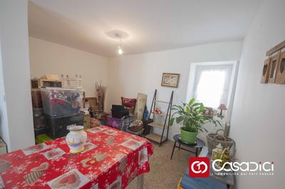 Maison - 79 m² - 4 pièces