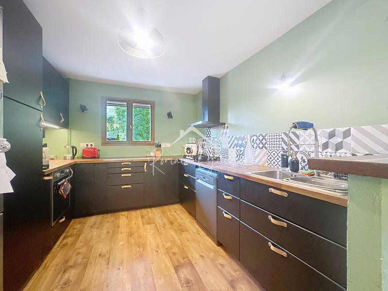 Maison - 150 m² - 7 pièces