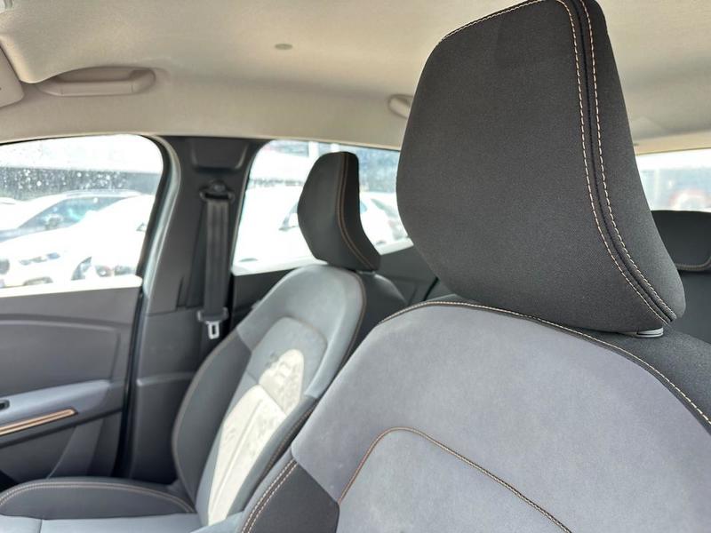 Dacia Sandero III (2) 1.0 Tce 90 Stepway Extreme Cvt