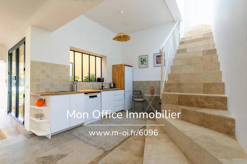 Villa - 180 m² - 7 pièces