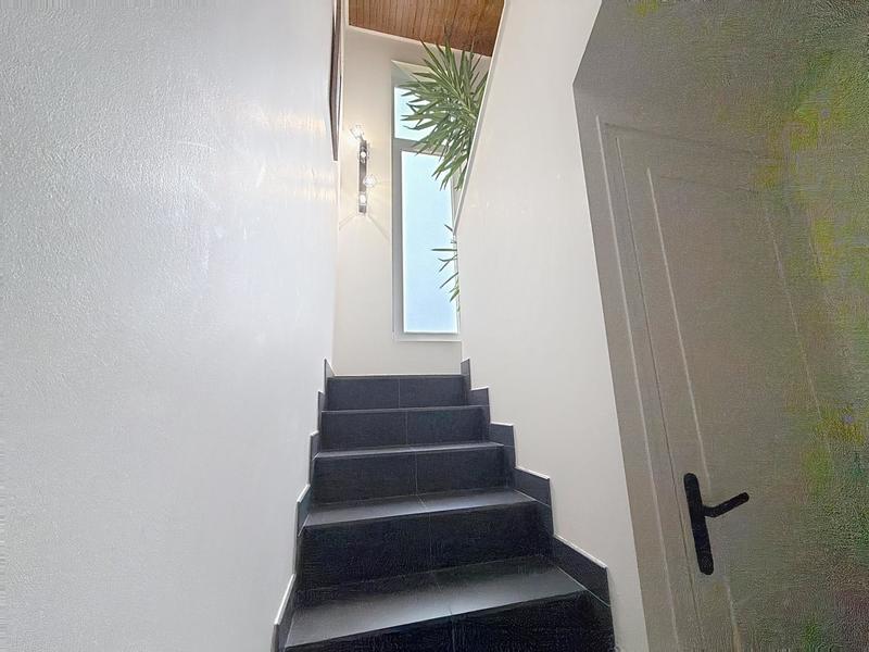 Maison - 172 m² - 6 pièces